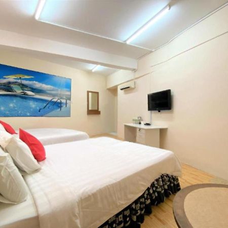 B Hotel Penang Джорджтаун Екстер'єр фото